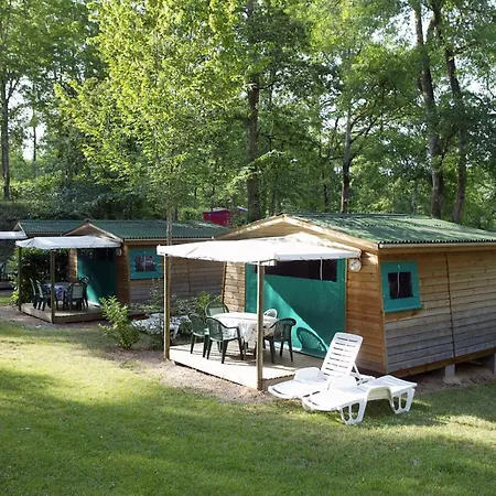 Кемпинг Camping Le Moulin Du Roch