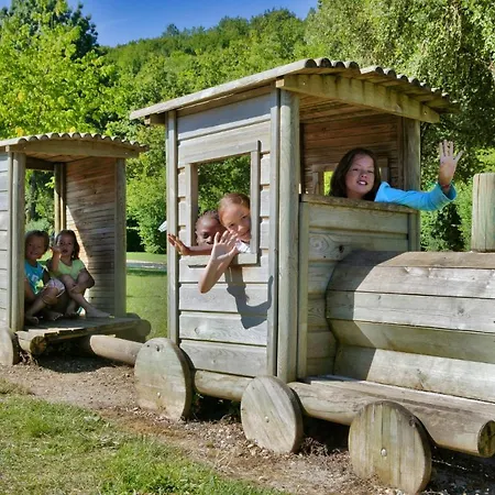 Кемпинг Camping Le Moulin Du Roch