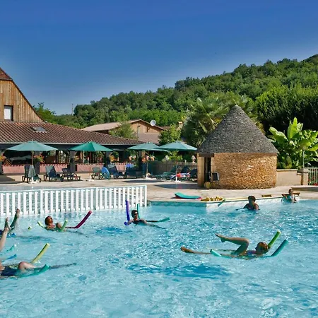 Camping Le Moulin Du Roch 5* Saint-Andre-d'Allas